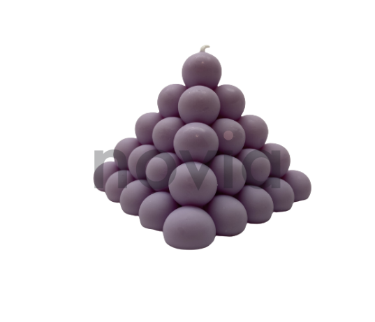 Burbulinė piramidės formos sojų vaško žvakė, violetinės spalvos
